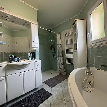 Séjour chez l'habitant Le Pause Des Pilotes - 4pers - Circuit Bugatti *