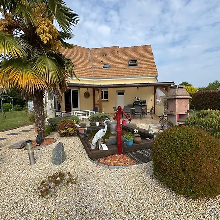 Le Pause Des Pilotes - 4pers - Circuit Bugatti * Beaufay