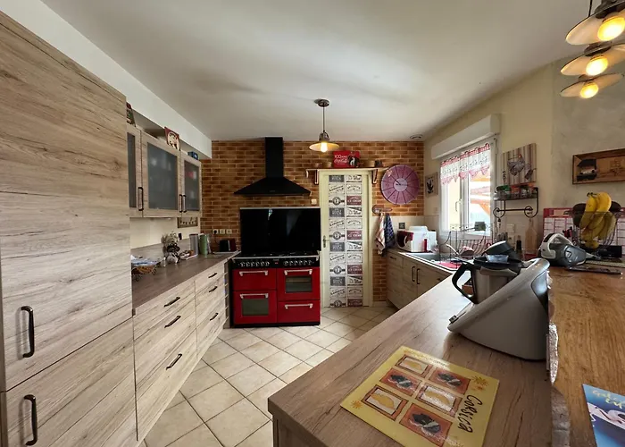 Le Pause Des Pilotes - 4pers - Circuit Bugatti *